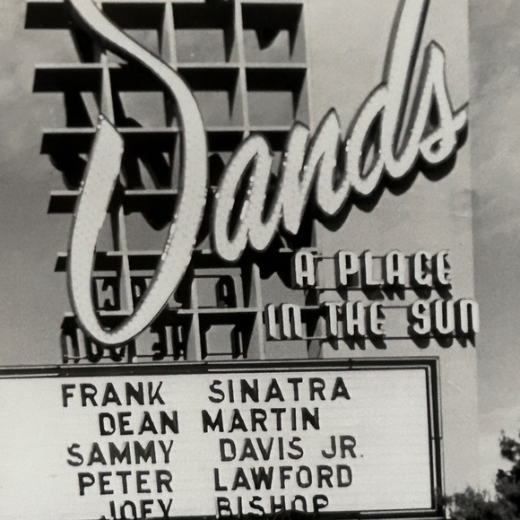 Highly Collectable Vintage Rat Pack Photograph - 8x10 - Picture 6 of 6